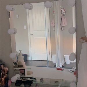 Vanity Mirror